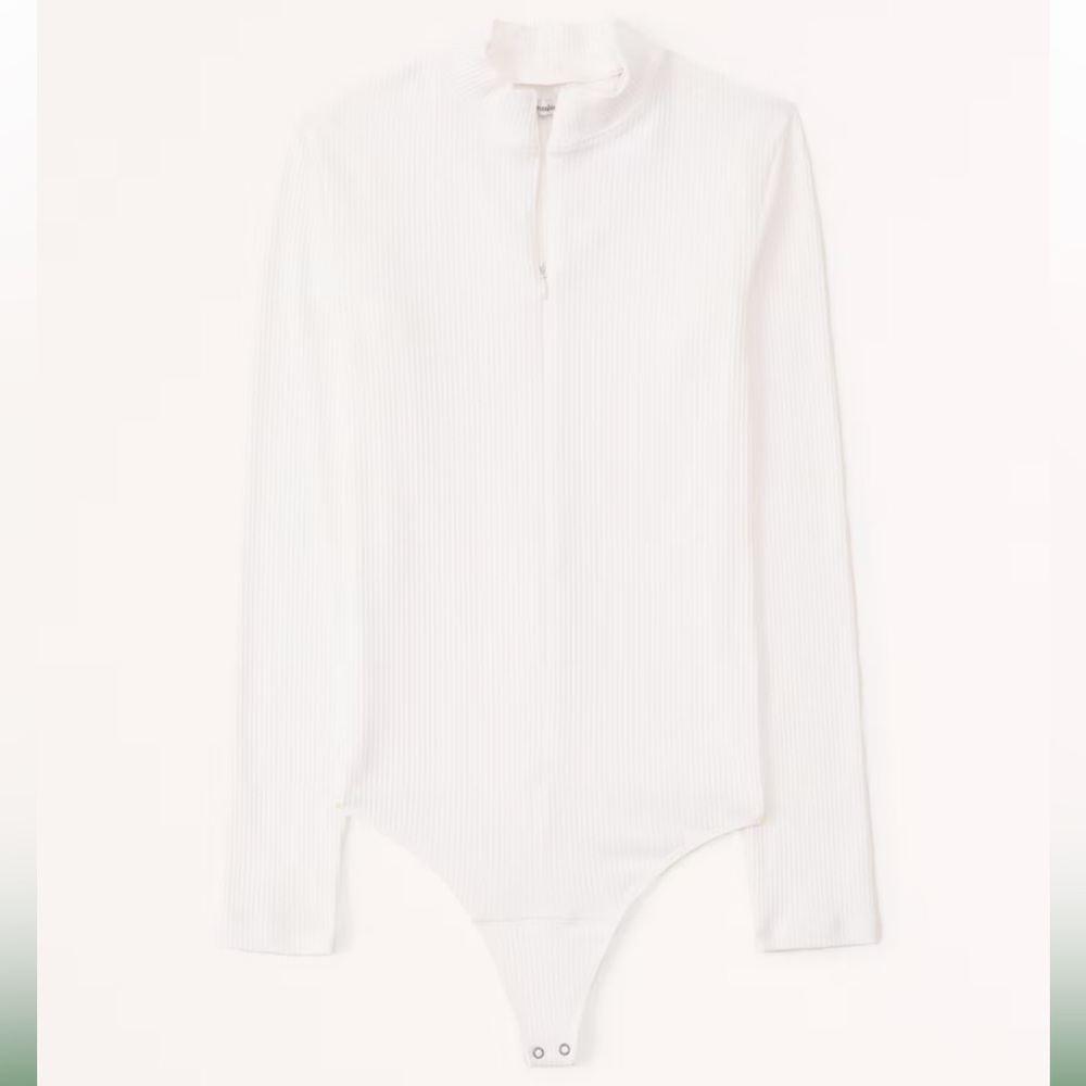NWT Abercrombie & Fitch Long-Sleeve Zip-Up Bodysuit